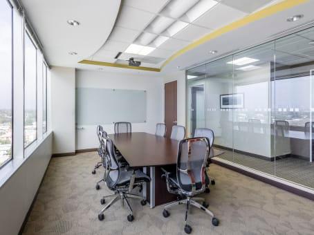 Regus - Los Angeles - Sepulveda Center 4