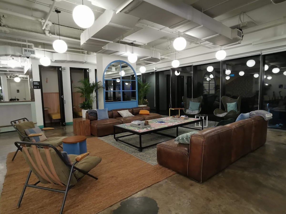 WeWork - Office Space & Coworking 4