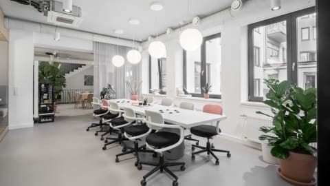 Spaces Breite Strasse