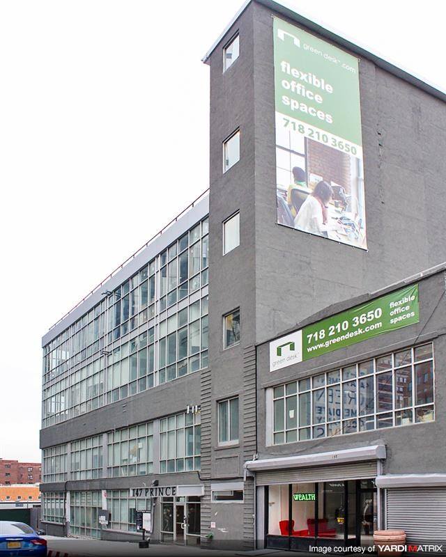 Green Desk Coworking and Office Spaces - Downtown Brooklyn 3