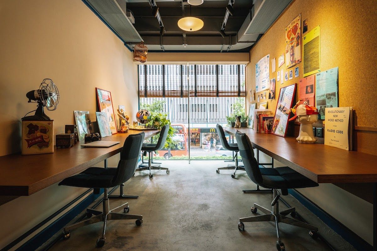 Eaton House (Co-working) 4