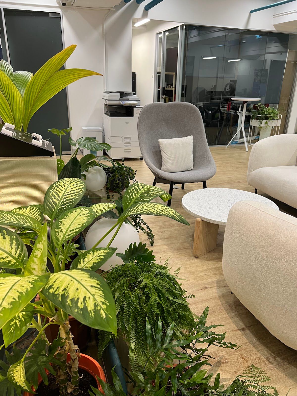 Ooosh Coworking Central by Ooosh Tech Lab 4