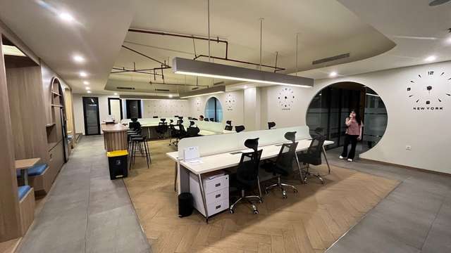 Four Zones Coworking Space Hotel Grand Sahid Jaya