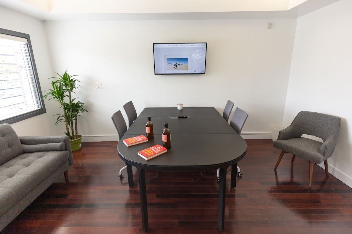Beach House CoWork 3