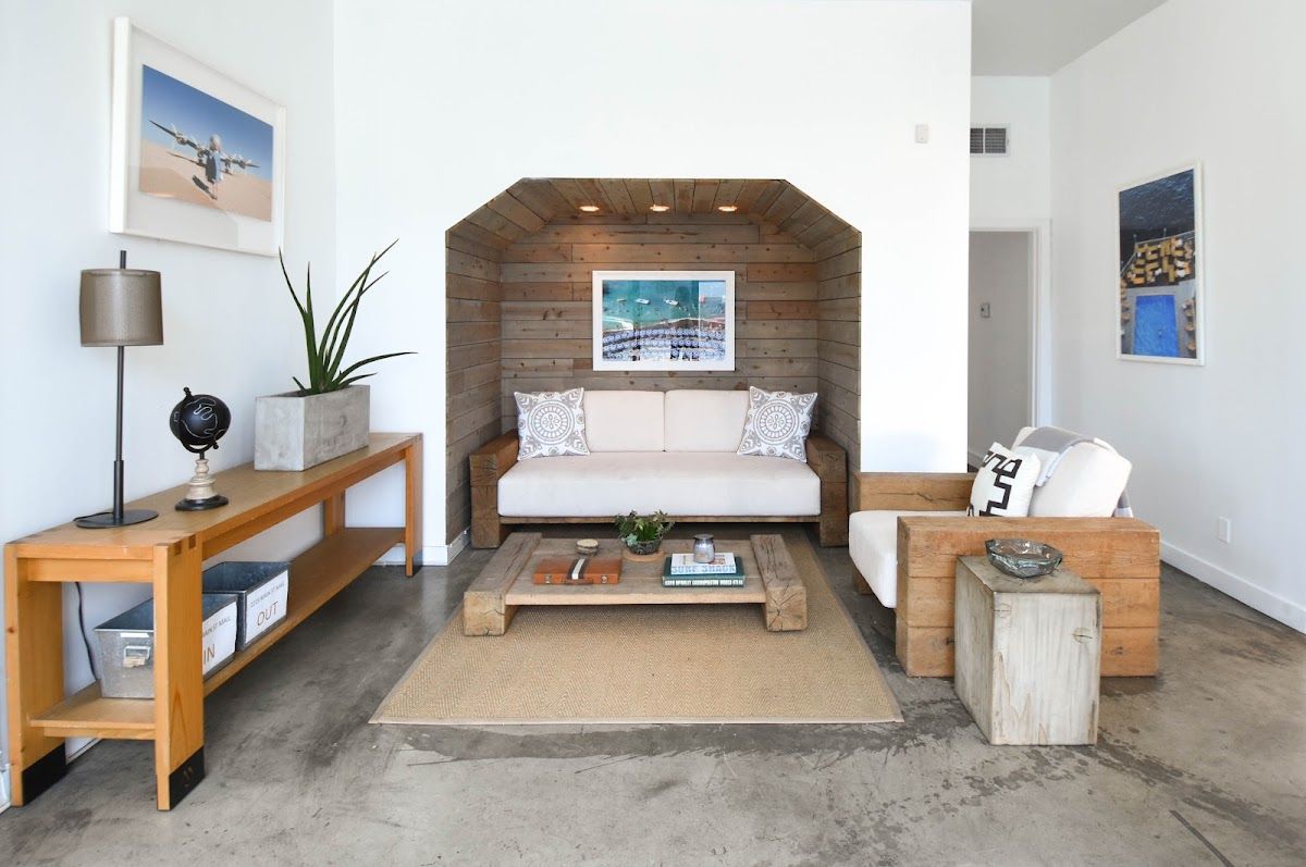 Beach House CoWork 4