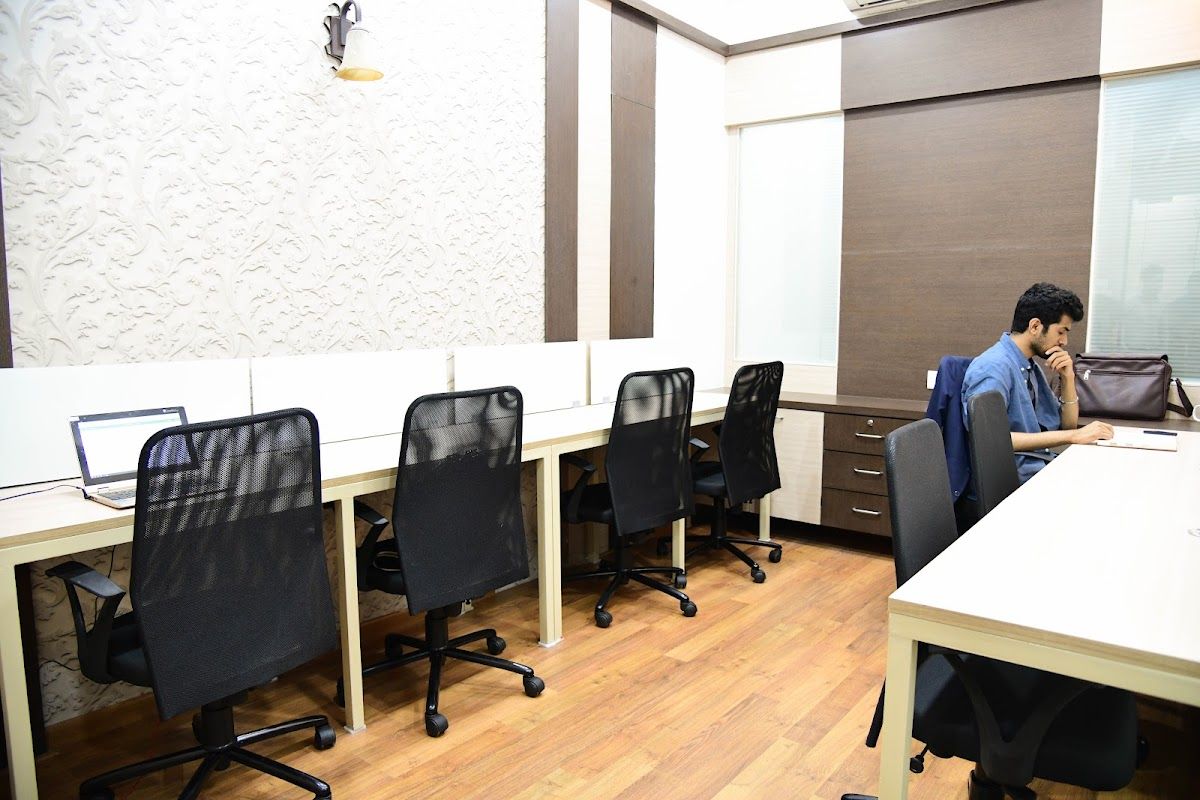 Flignite Dadar (Coworking Space in Mumbai) 4