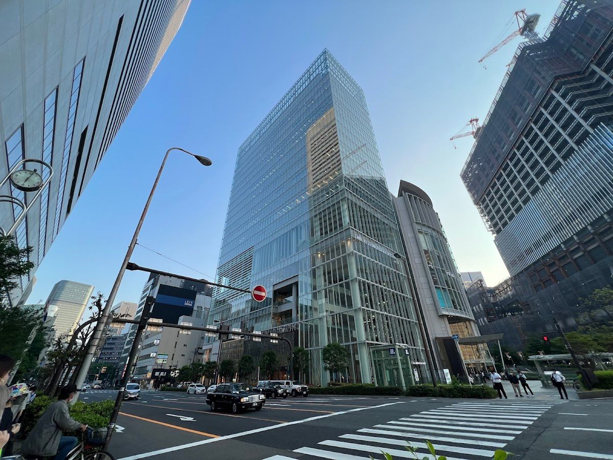 Servcorp Hilton Plaza West Office Tower 3