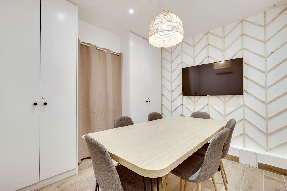 HUBSY café & coworking | Saint-Lazare 3