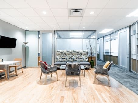 Regus - Phoenix - Washington at Sky Harbor 4