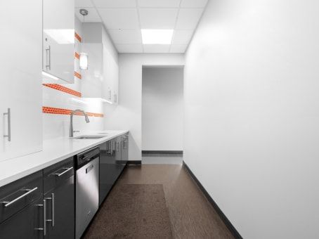 Regus - Raleigh - Cap Trust Tower 4