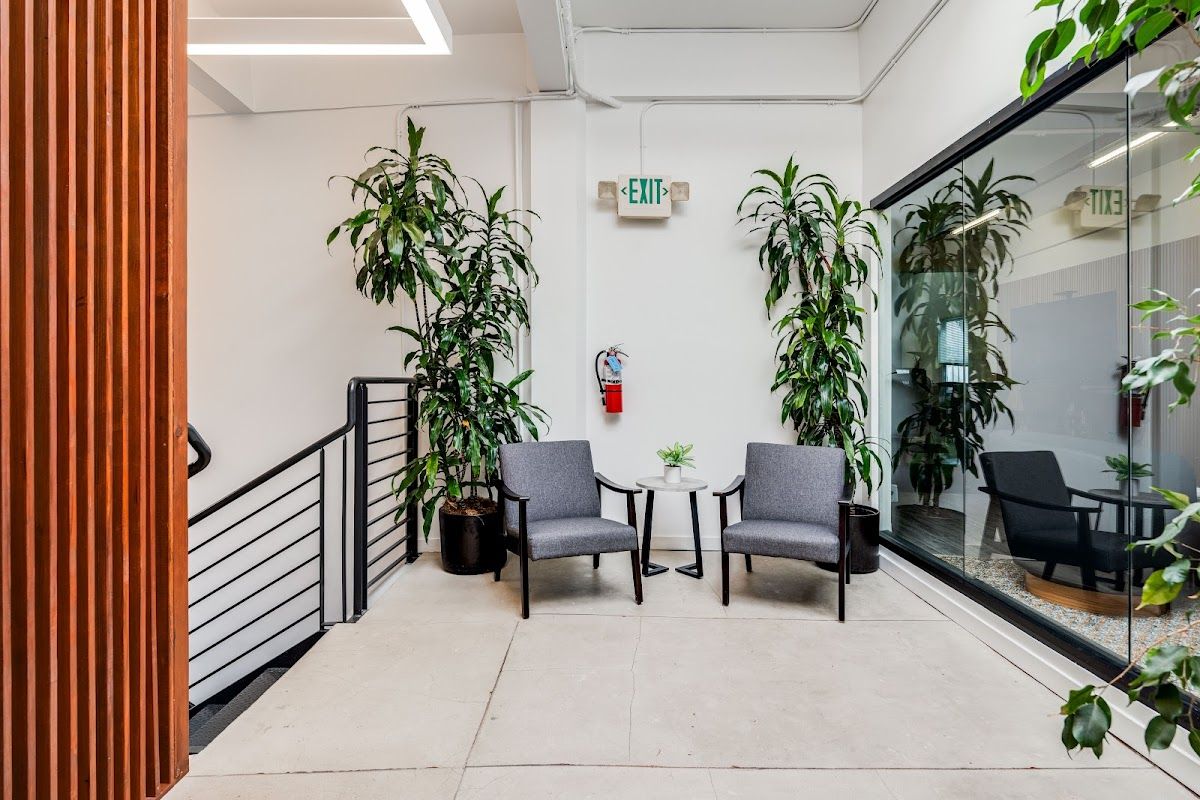 StartupHQ - 880 Harrison St 4