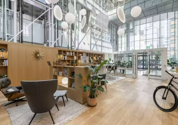 Spaces Autoway Tower 3