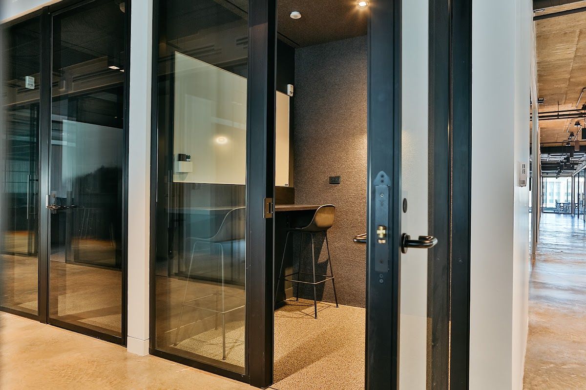 Launch Workplaces 4