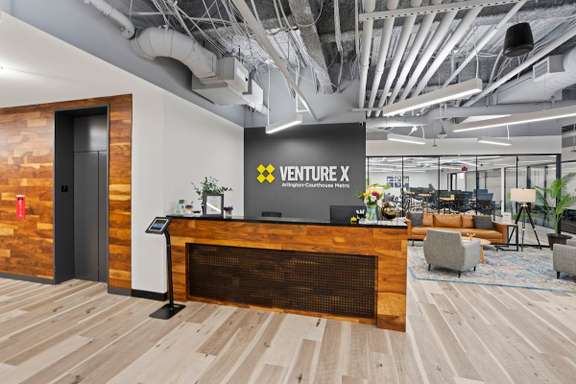 Venture X Arlington - Courthouse Metro