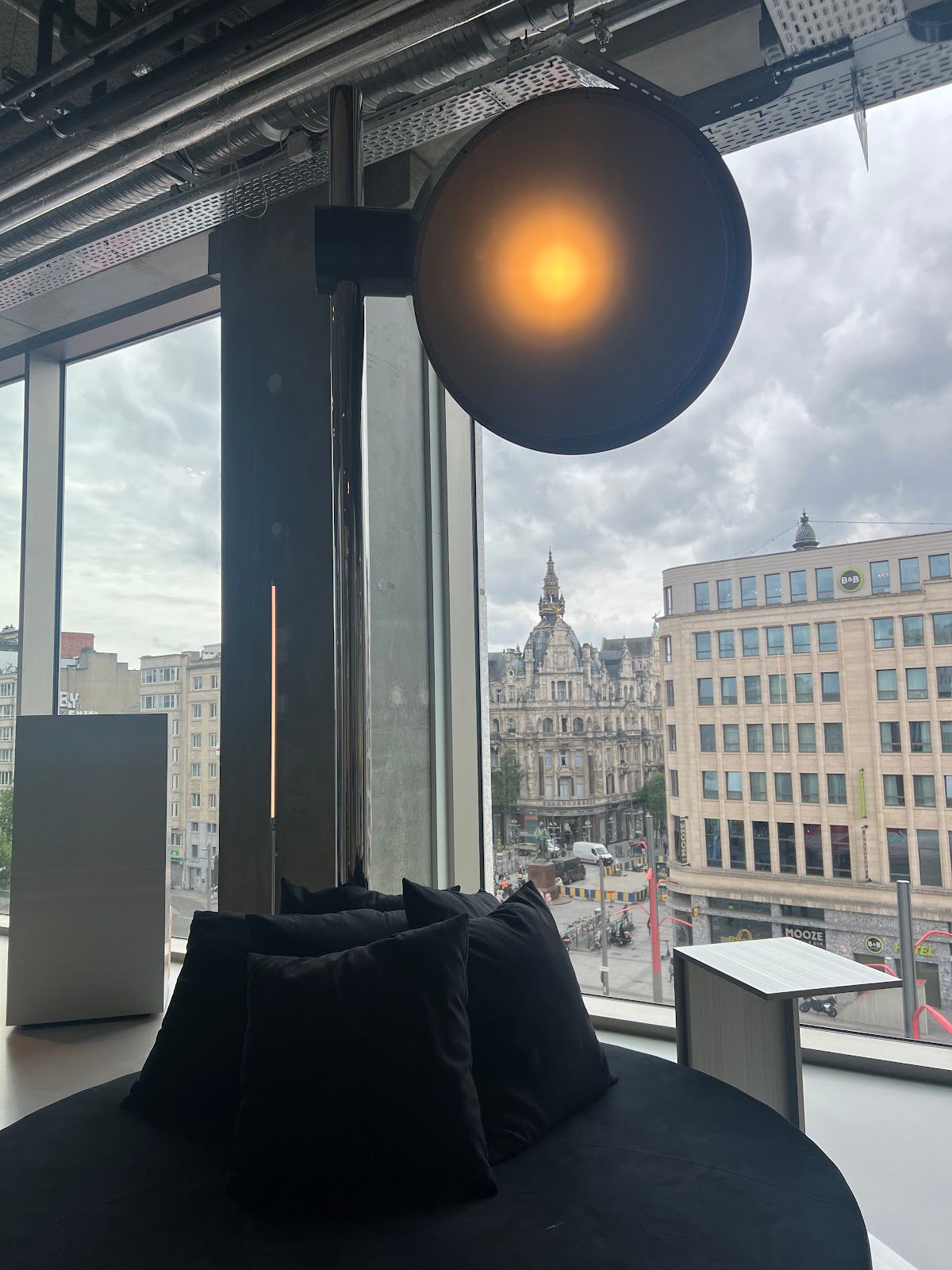 Silversquare Antwerp Tower - coworking space in Antwerpen 4