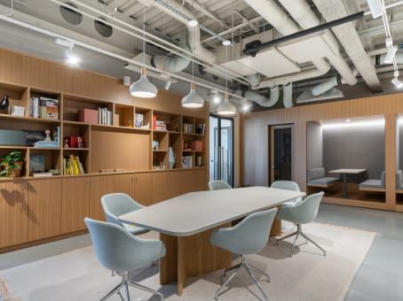 Spaces Commercial Bay Tower 3