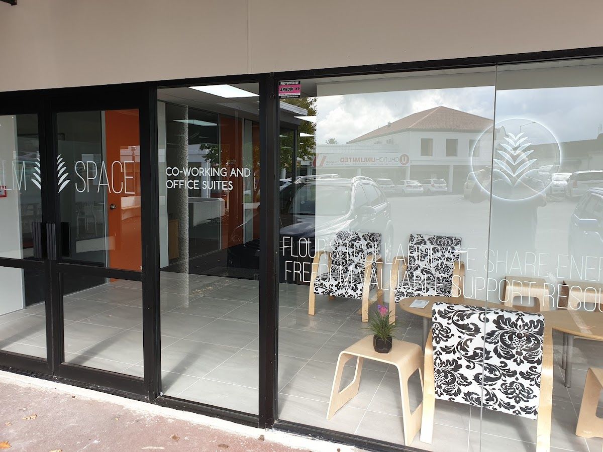 Palm Space - Co-working and Office Suites 4