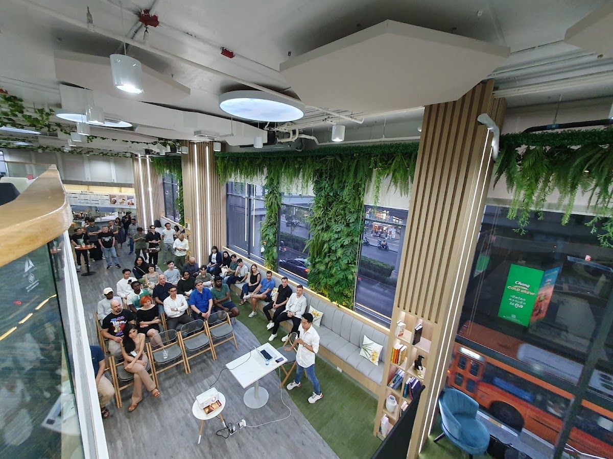 The Urban Office Phra Khanong 4