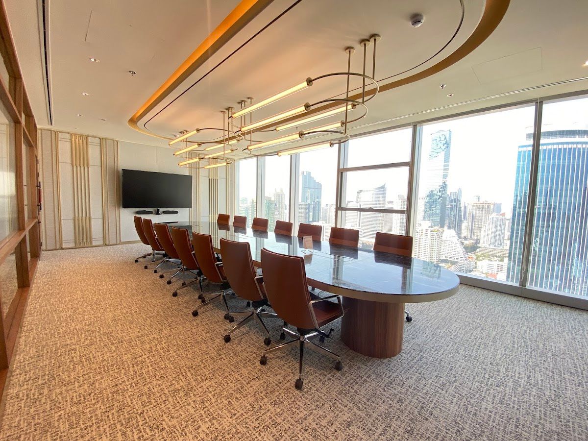 The Great Room Park Silom | Coworking, Hot Desk & Meeting Spaces 4