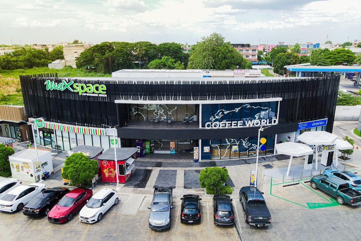 Max space co-working salaya