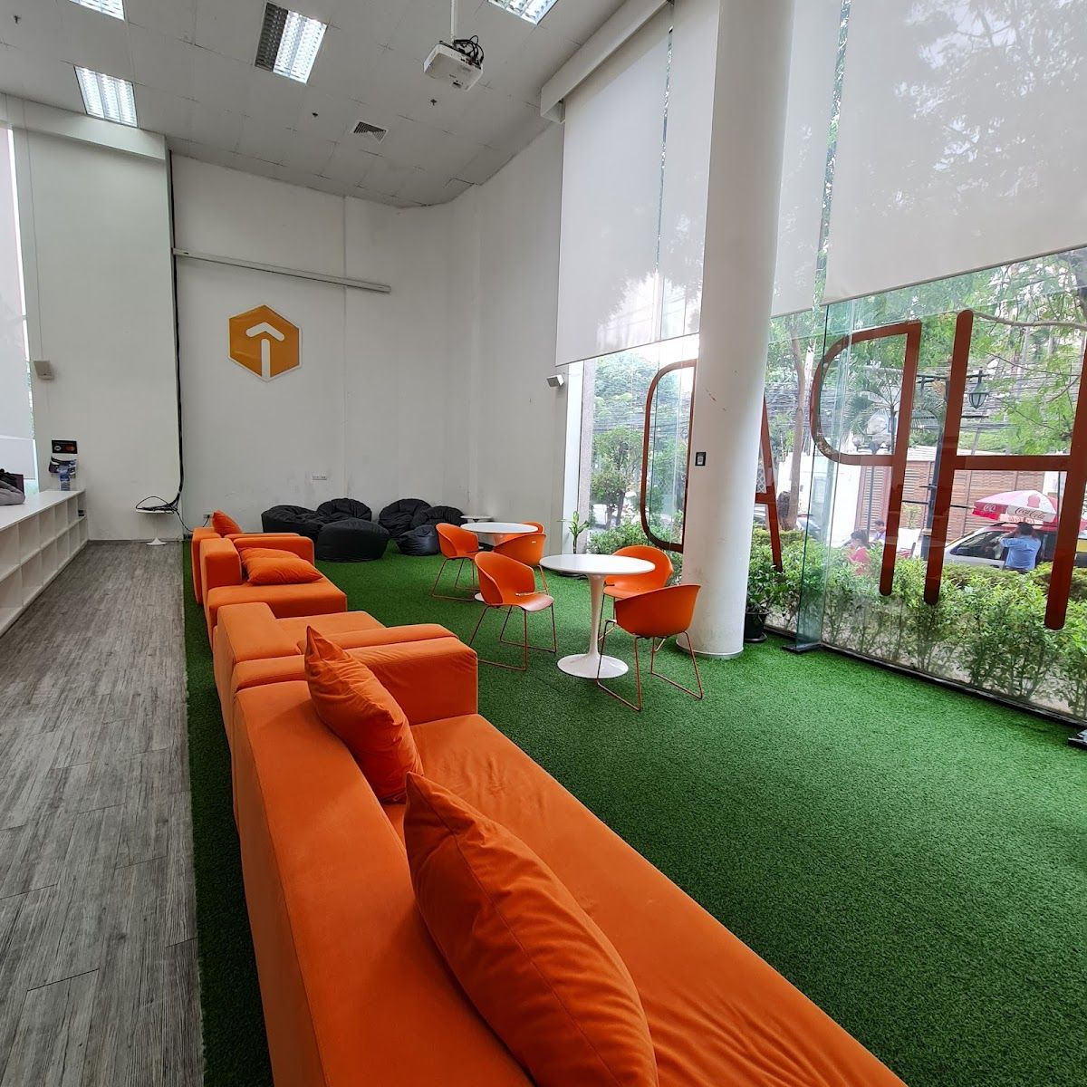 Launchpad | Serviced Office 4