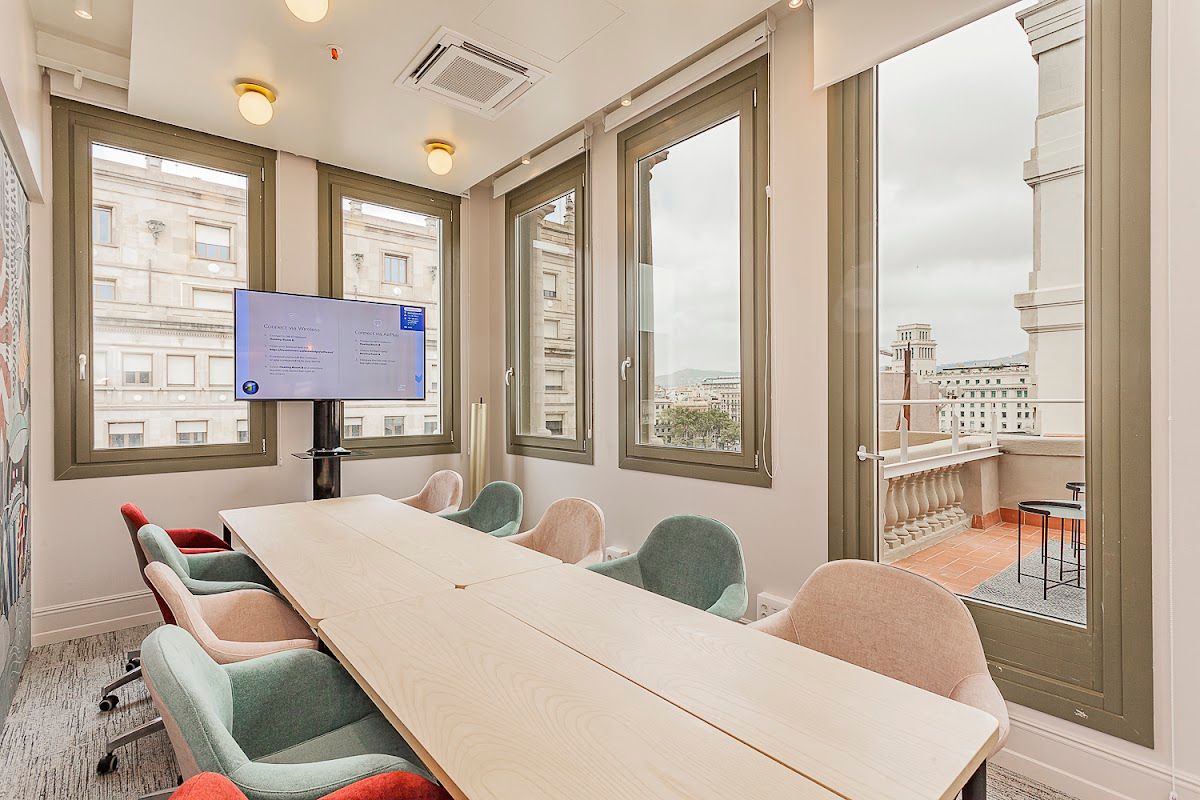 OneCoWork Portal de l´Ángel | Coworking Barcelona 3
