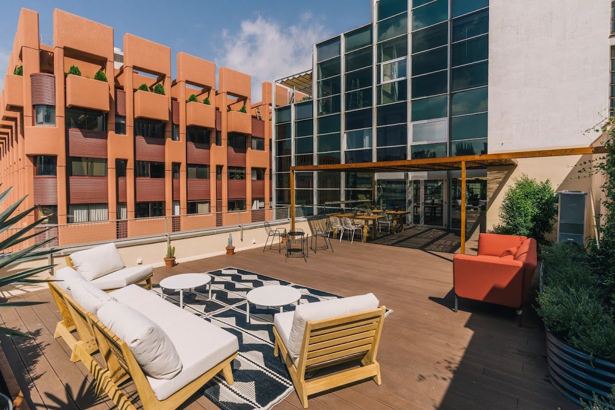 Cloudworks Tuset - Diagonal 4