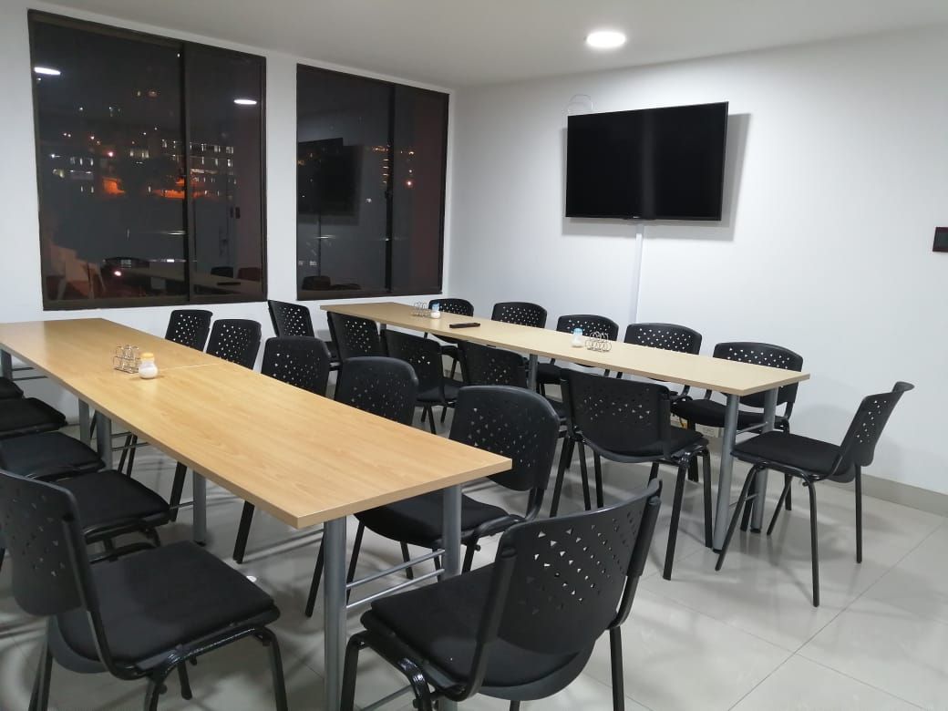 ViaVoz Centro Empresarial Alquiler de Oficinas, Coworking, Servicio de Secretaria Virtual 3