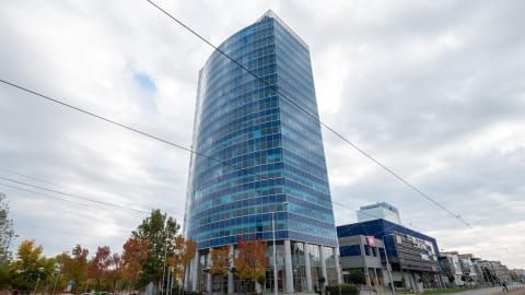 Regus Polus Towers