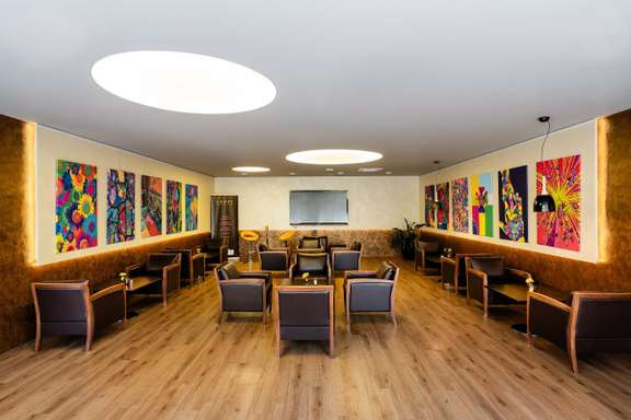 LAMPY coffee & club & culture (Kafé LAMPY)