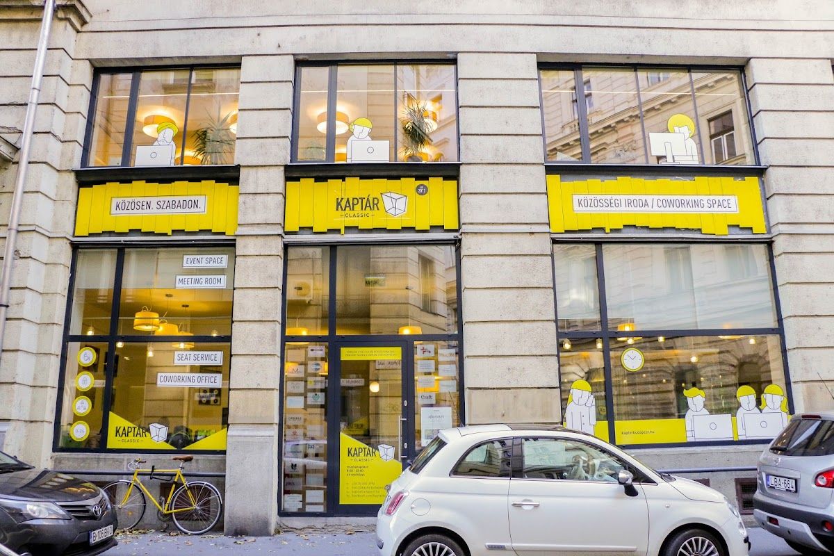 KAPTÁR coworking - közösségi iroda, tárgyaló bérlés, workshop helyszín 4