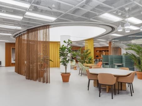 Signature by Regus - Budapest, Szervita Square 8 3