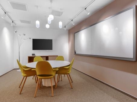 Signature by Regus - Budapest, Szervita Square 8 4