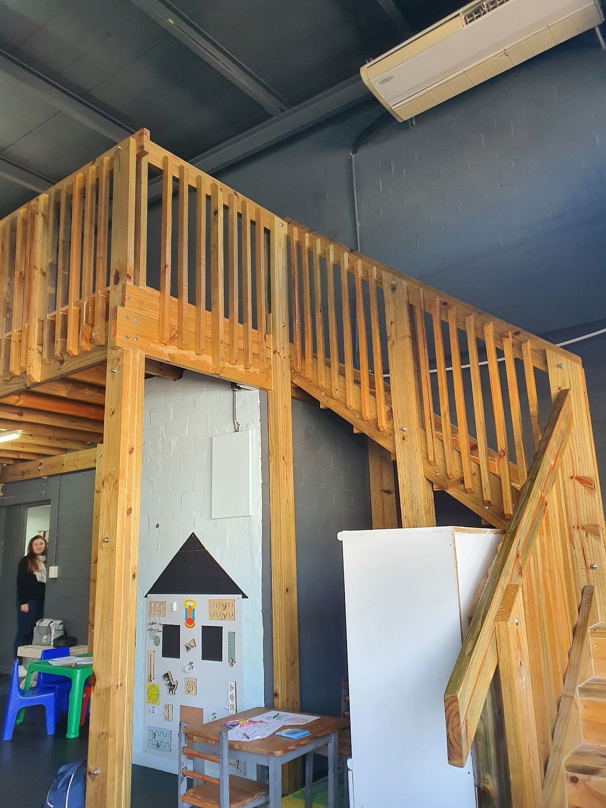 LightHub Capetown (Pty) Ltd 3