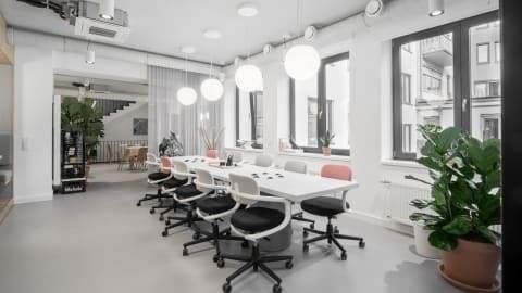 Spaces Breite Strasse