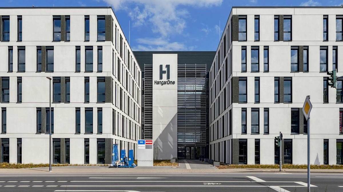 HQ - Cologne, HangarOne