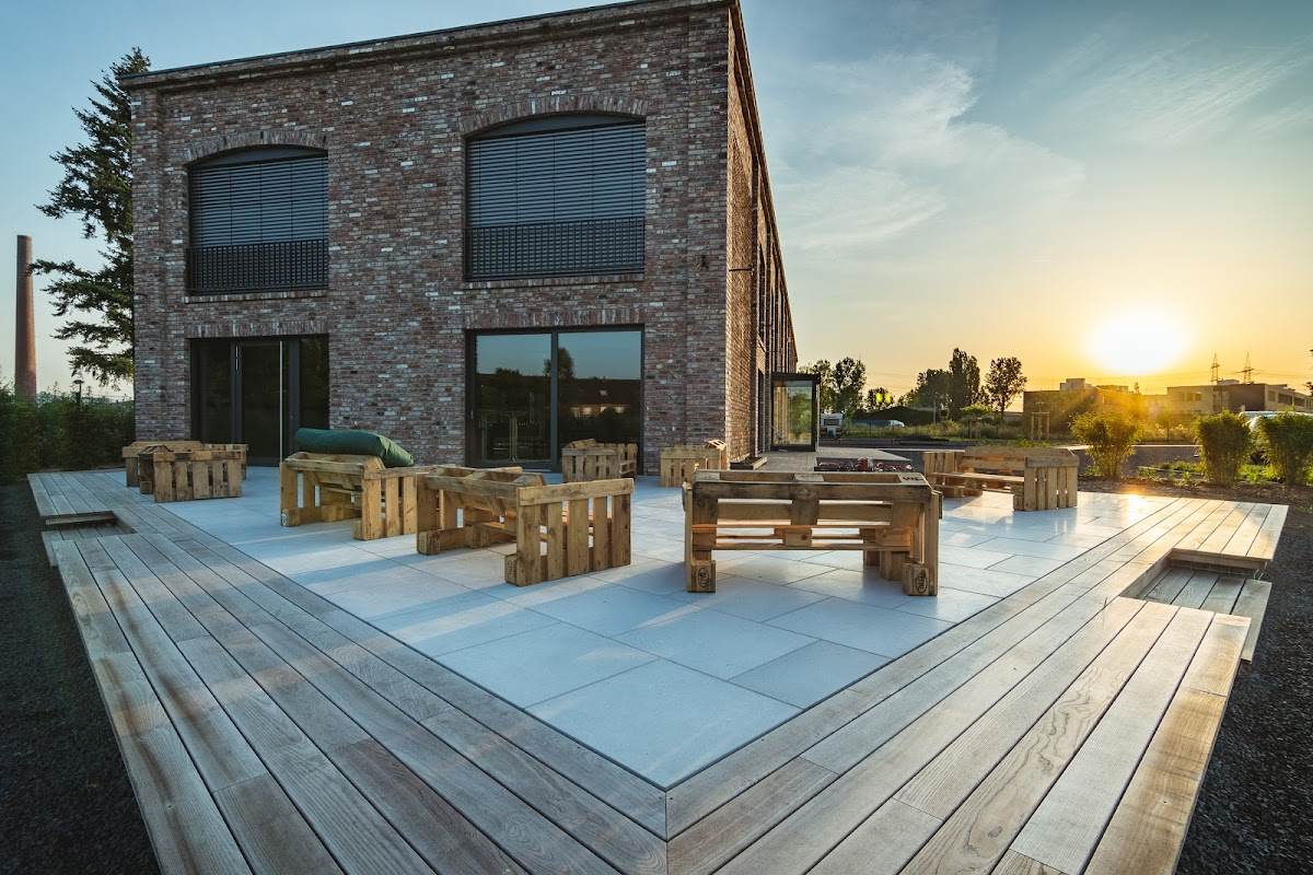 BRÜNEO - Coworking & Events GmbH