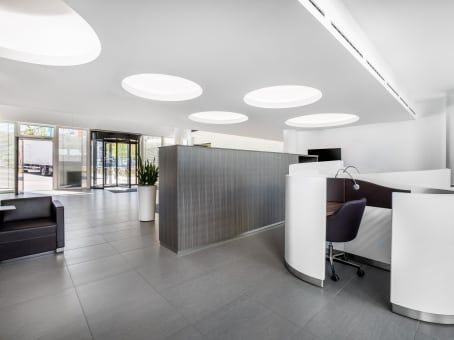 Regus 3
