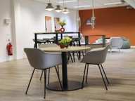 Rivvers Neuss Eastside – Coworking Space (ehem. SleevesUp!)
