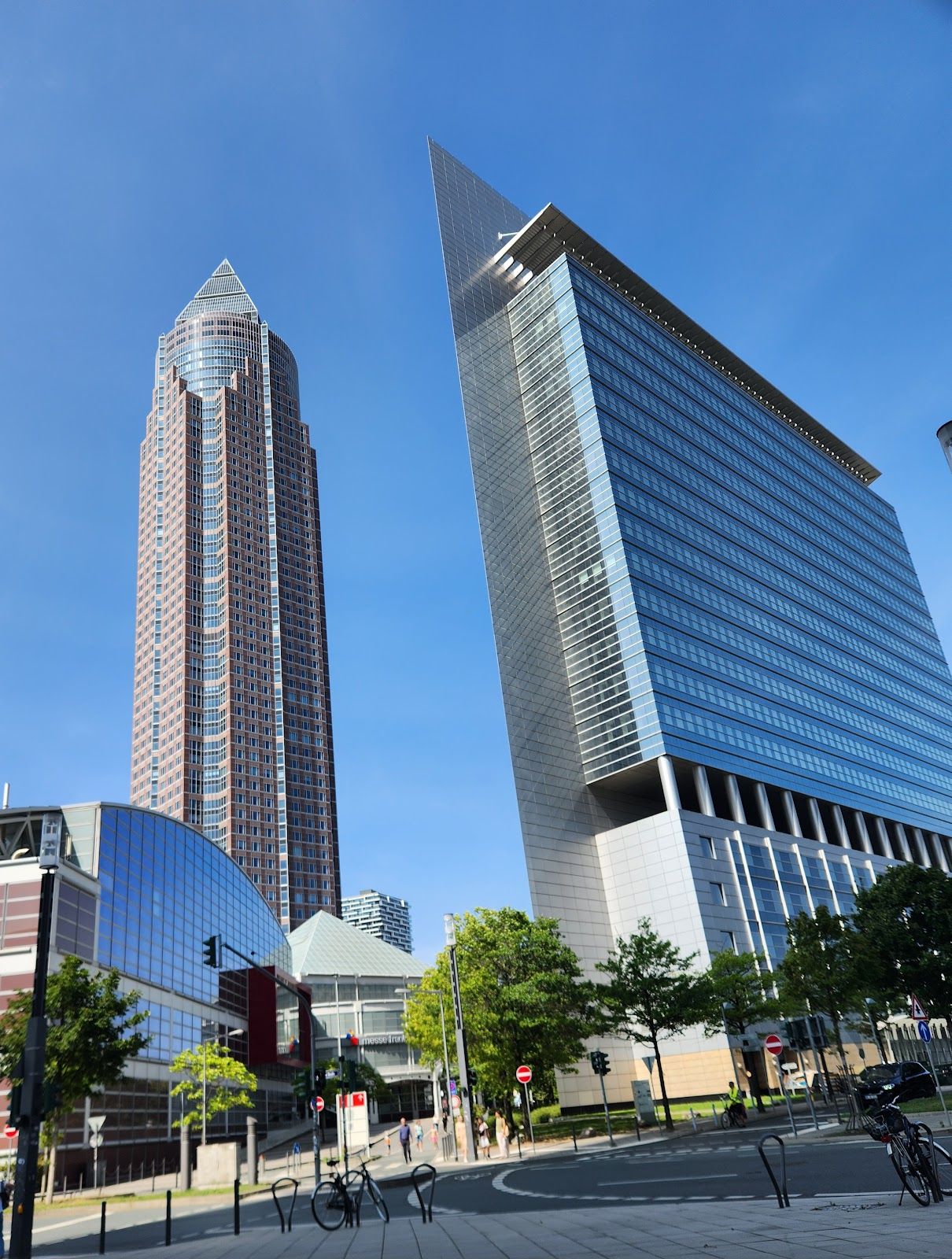 Spaces Tower One 3