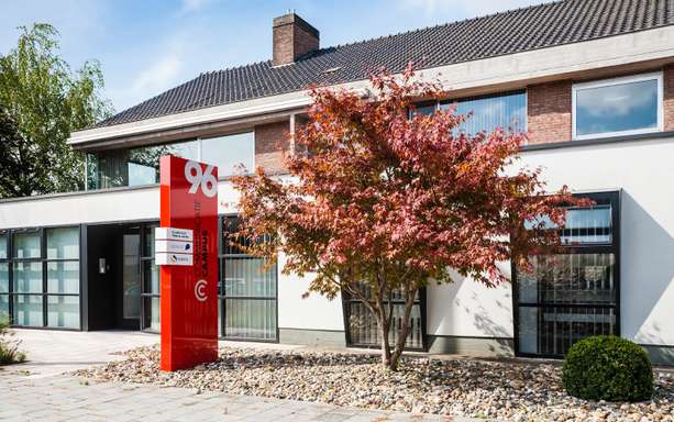 Claerhout 96 Office Centre