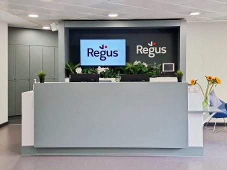 Regus 3