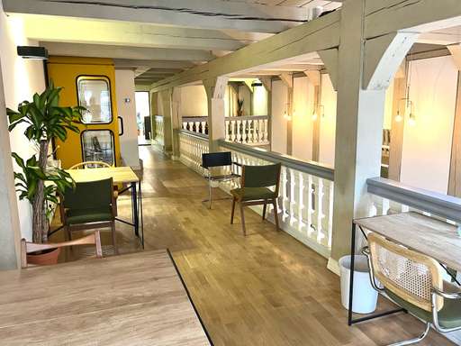 4 WALLS | Coworking | Eventlocation | Café | Store