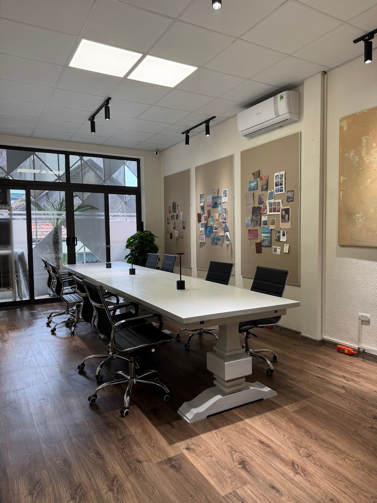 The Folders Space & Cafe 4