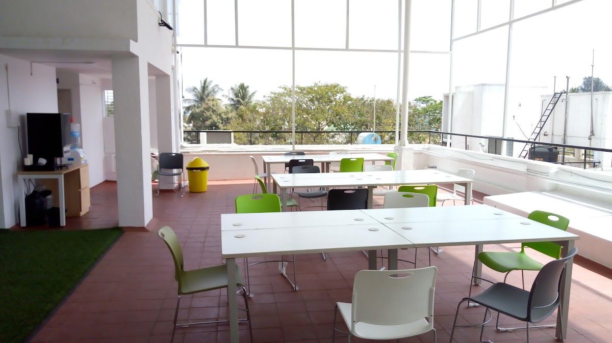 Wolfpack Workspaces- Coworking Space| Conference Room| Meeting Room|Virtual Office|Event space 3