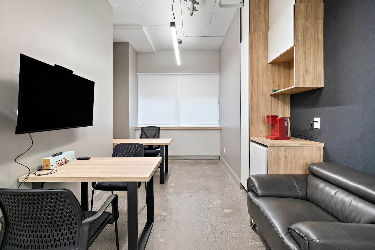 Swivl Workspaces / Coworking