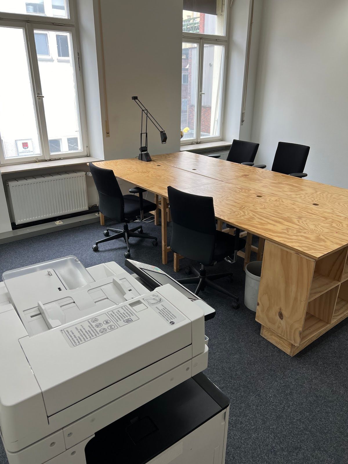 SUPEROFFICES 4