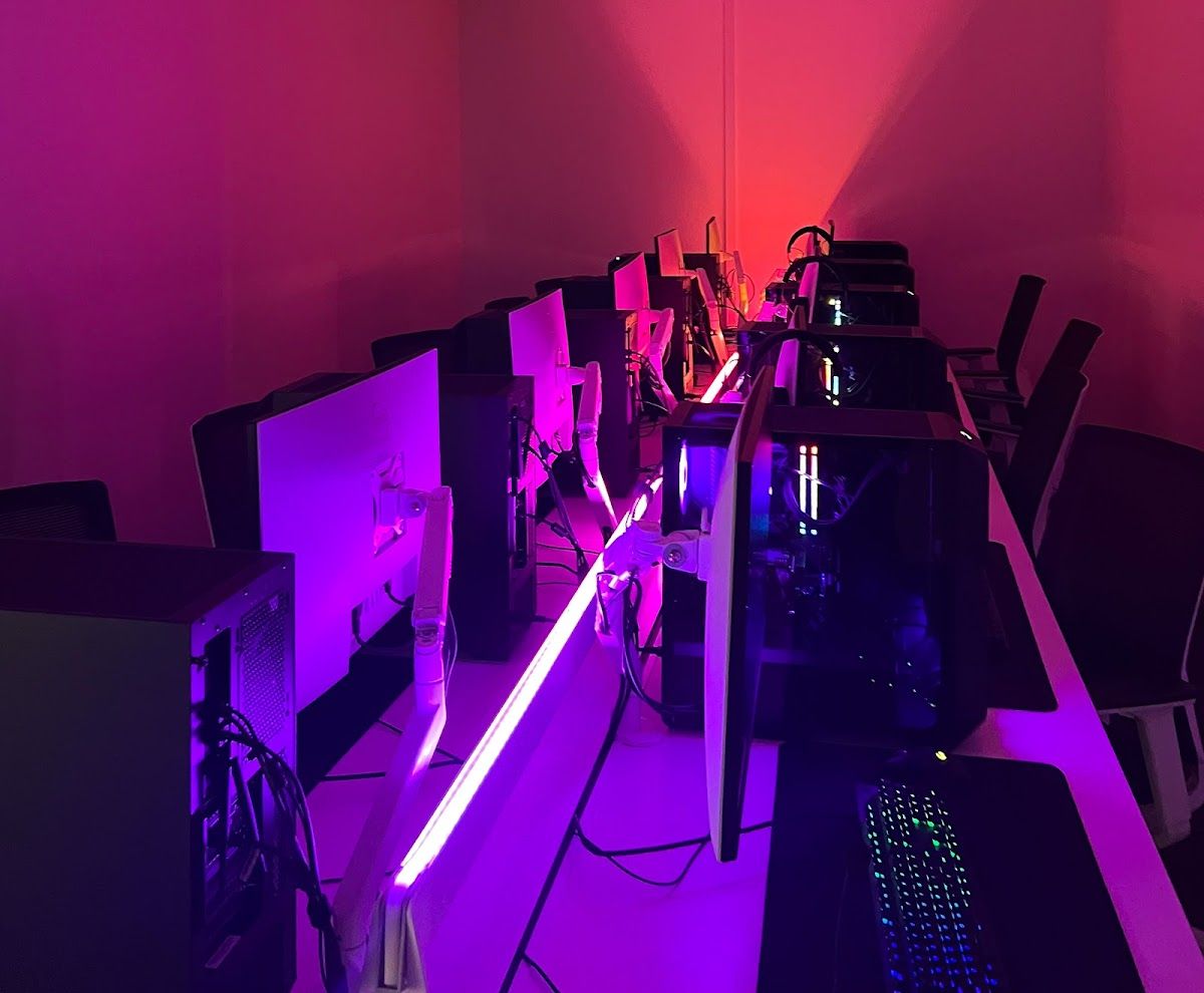 AI Digital Hub 4