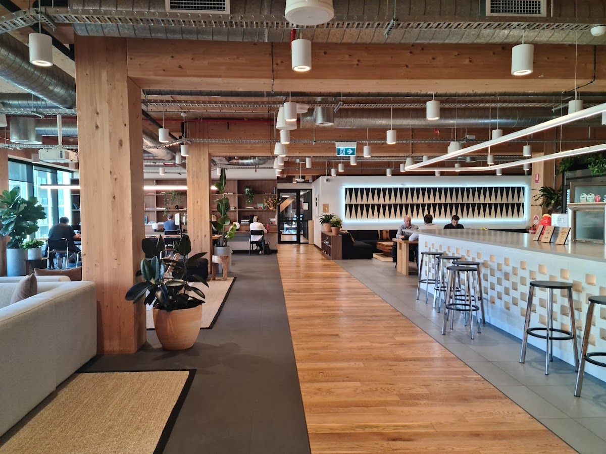 WeWork - Office Space & Coworking 3