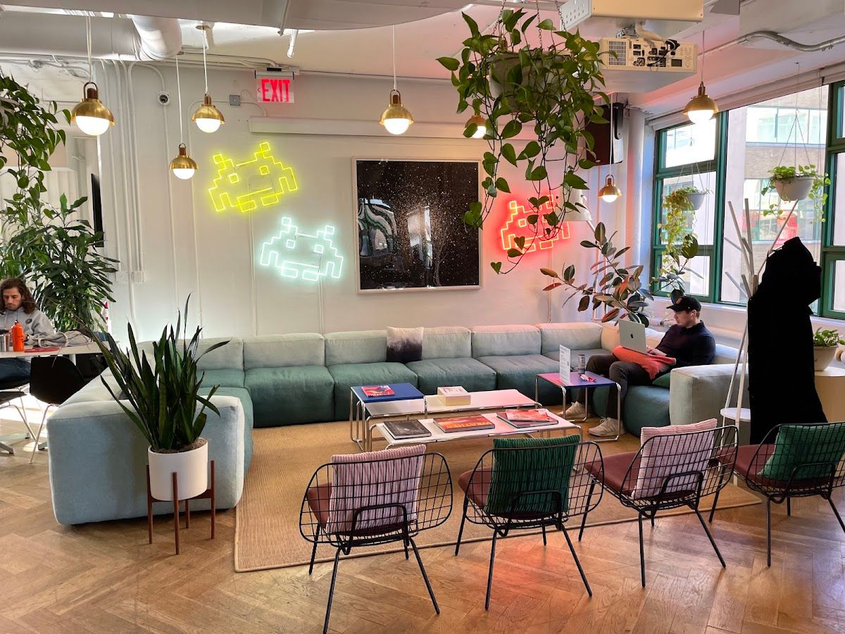 WeWork Office Space & Coworking 4